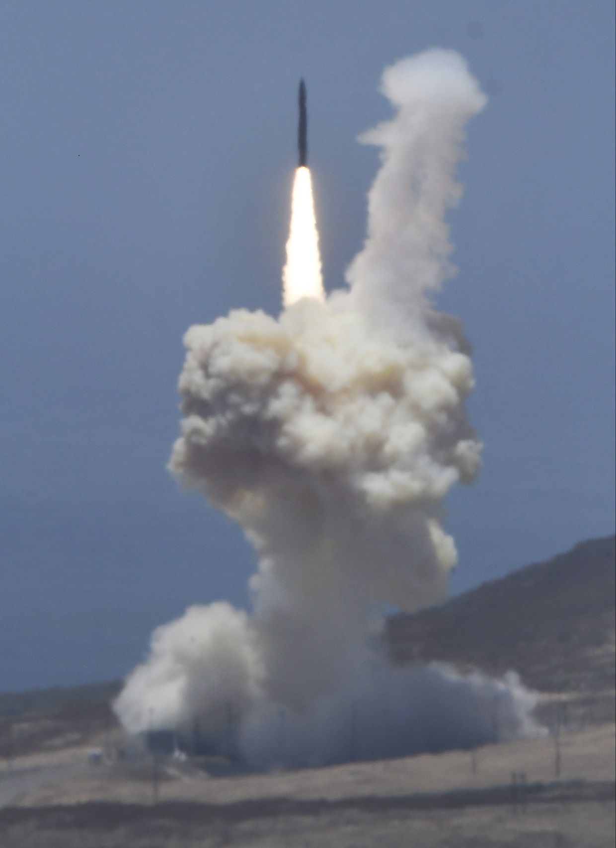 Us Successfully Tests Icbm Defence System Enca